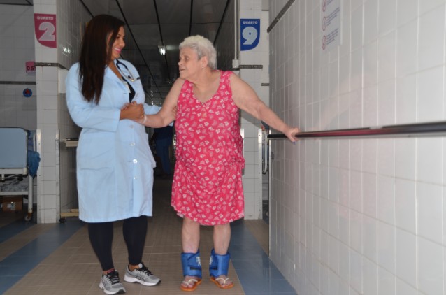 Obras Irmã Dulce inscrevem para o Curso de Fisioterapia Aplicada ao Idoso