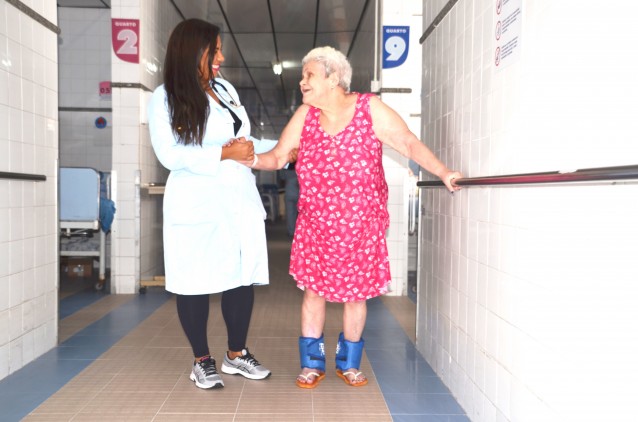 Obras Irmã Dulce abrem inscrições para Curso de Fisioterapia Aplicada ao Idoso